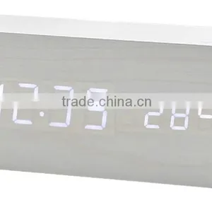 2015 New Hot Selling Digital LED Wooden Clock S712 Meet CE and Rohs Best for Gift thumbnail-5