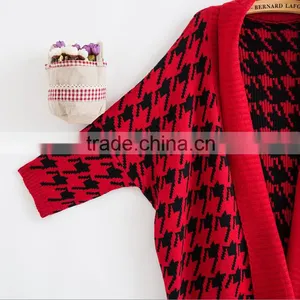 100% Polyester Knitted Sweater thumbnail-1