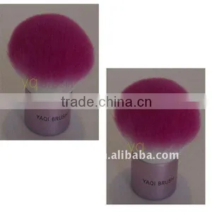 Disposable Kabuki Brushes thumbnail-1
