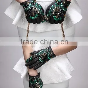 Hot Good Crystal Gloves Leather Handmade Crystal Gloves thumbnail-2