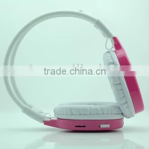 Wireless Srereo Headphones thumbnail-1