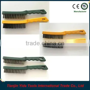 Black Wire Brush With Plastic Handle thumbnail-1
