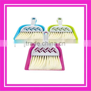 Dustpan With Brush for Table thumbnail-1