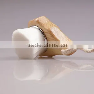 2015 Hot Sale Leave Shape Facial Cleansing Brush With Wooden Handle thumbnail-1