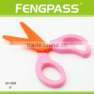 S5-1026 5 Inch Plastic Blades Baby Cutting Scissors thumbnail-2