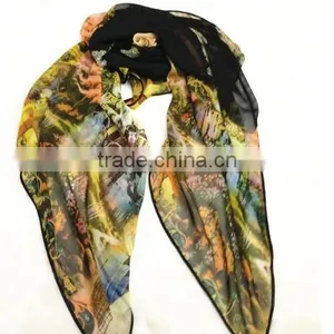 PRINTED POLYESTER SCARF thumbnail-1