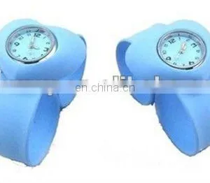 New Silicon Snap Strap Watch thumbnail-1