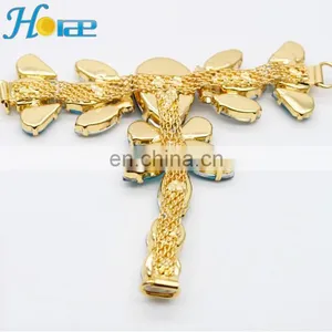 China Wholesale Fashion T Shape Colorful Rhinestone Crystals Sandal Shoes Ornaments thumbnail-4