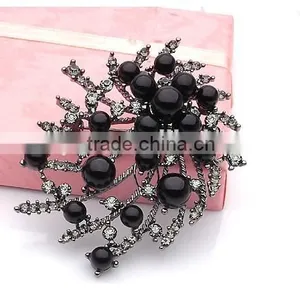 Best Selling Full Rhinestone Pearl Brooch, Alloy Brooch Wholesale thumbnail-4