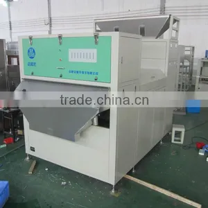 Separate Stalks and Yellow-wish Leaves From Tea Raw Material by Double Belt-type Color Sorter thumbnail-1