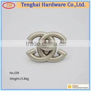 Factory G Shape Twist Lock Metal Handbag Lock for Handbag thumbnail-1