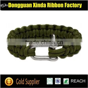 Paracord 550 Survival Bracelet With Stainless Steel Bow Shackle thumbnail-2