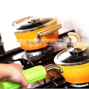 Silicone Handle Grip / Non-Slip Silicone Pot Handle Grip Stay Cool / Rubber Handle Grip thumbnail-3