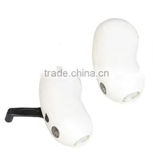 Hand Crank Dynamo Flashlight/Led Flashlight thumbnail-1