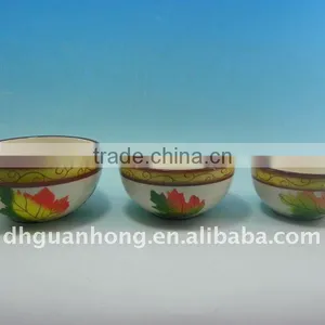 Round Ceramic Salad Bowl thumbnail-1