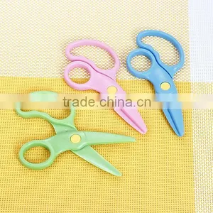 AKN01 Best Selling Products Safety Plastic Scissors for Cutting Papers thumbnail-4