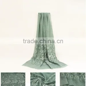 New Fashion Custom Embroidery Flower Plain Dyed Linon Viscose Hijab Scarf thumbnail-2