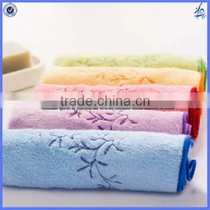 2015 Hot Sale Square Bamboo Fiber Face Towel China Mamufacturer thumbnail-2