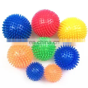3 Sizes Bouncing Ball Teeth Cleaning Tpr Throwing Spiky Dog Toy thumbnail-1