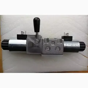 Factory Direct Sale | Hydraulic Solenoid Directional Valve 60059724 DS3-S3/11V-D24K7/W7 | OEM Replacement for Excavator thumbnail-4