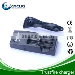 Famous Brand Battery Charger Trustfire thumbnail-1