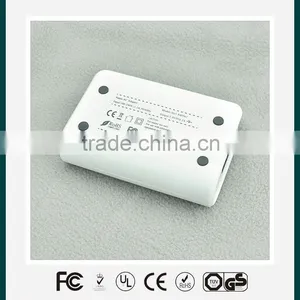 Hot Selling Smart 4 Usb Port Desktop Travel Charger thumbnail-6