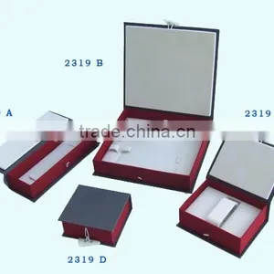 Elegant Paperboard Jewelry Gift Box Packing thumbnail-4