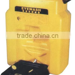 Portable Low Profile Eyewash Station thumbnail-1