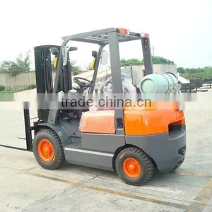 1 Ton LPG Fork Lift Truck thumbnail-1