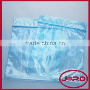 Resealable Plastic Bags With Zipper thumbnail-1