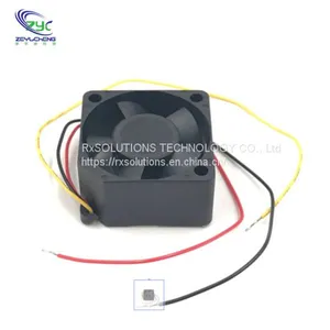 30x30x15mm Brushless Sleeve Bearing DC Cooling Blade Fan thumbnail-4