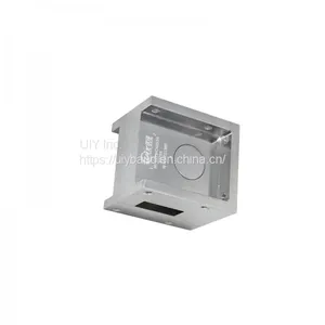 UIY Band WR90 Waveguide Circulator With 25dB Isolation thumbnail-4