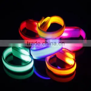 Trendy LED Flashing Wrist Band Bracelet Arm Band Belt Light Up Dance Party Glow thumbnail-2