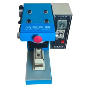 SC-7102A Машина для горячего прессования с плоским малым положением для шитья стыков верхней части обуви thumbnail-4