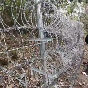 Agricultural Barbed Wire for Perimeter Fencing Deer Control 2.5mm Galvanized 4 Inch Spacing thumbnail-4
