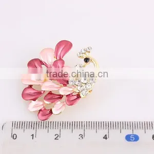 Wholesale Clothing Products Diamond Grade Noble Peacock Brooch thumbnail-2