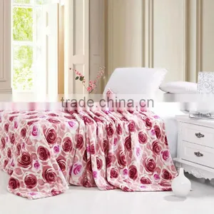 Flower Pattern Printed Blanket With 100% Coral Fleece Material thumbnail-1