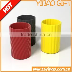Practical Plastic Pencil Vase thumbnail-2