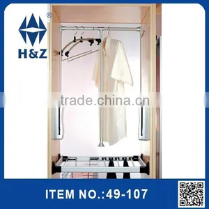 Up-down Clothes Rack thumbnail-1