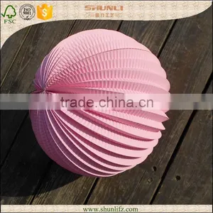 Wedding Decorations 8" Green Accordion Paper Lanterns thumbnail-6