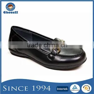 Classic Leather No Heel Flat Black Dress Shoes for Girls thumbnail-1
