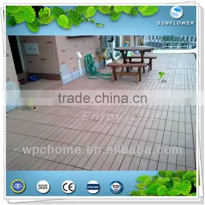 Outdoor Wood Plastic Composite Decking Tile thumbnail-1