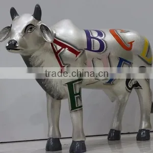 Excellent Classic Resin Designer Cow Statue thumbnail-1