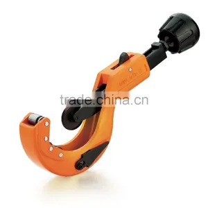 Metal Hand Tool, Pipe Cutter thumbnail-1