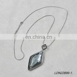 Crystal Drop Pendant Necklace thumbnail-2