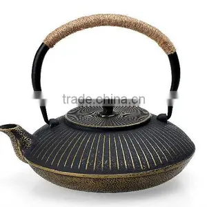 Golden Cast Iron Teapot 750ml thumbnail-1