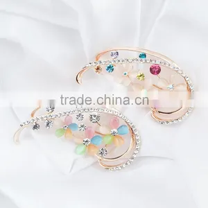 Manufacturers Rhinestone Feather Brooches Wholesale Beautiful Flower Brooch thumbnail-3