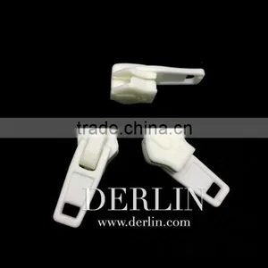 White Waterproof Non-metal Whole Made of Plastic Zip Puller Slider thumbnail-1