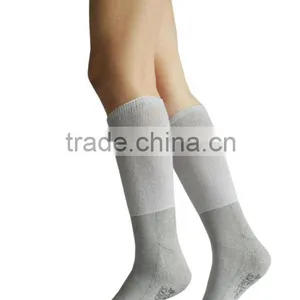 Whilte Long Diabetic Sock thumbnail-1