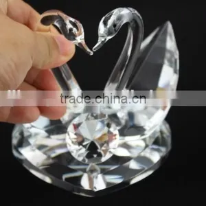 Factory Directly Sale Beautiful Couple Crystal Swans thumbnail-4